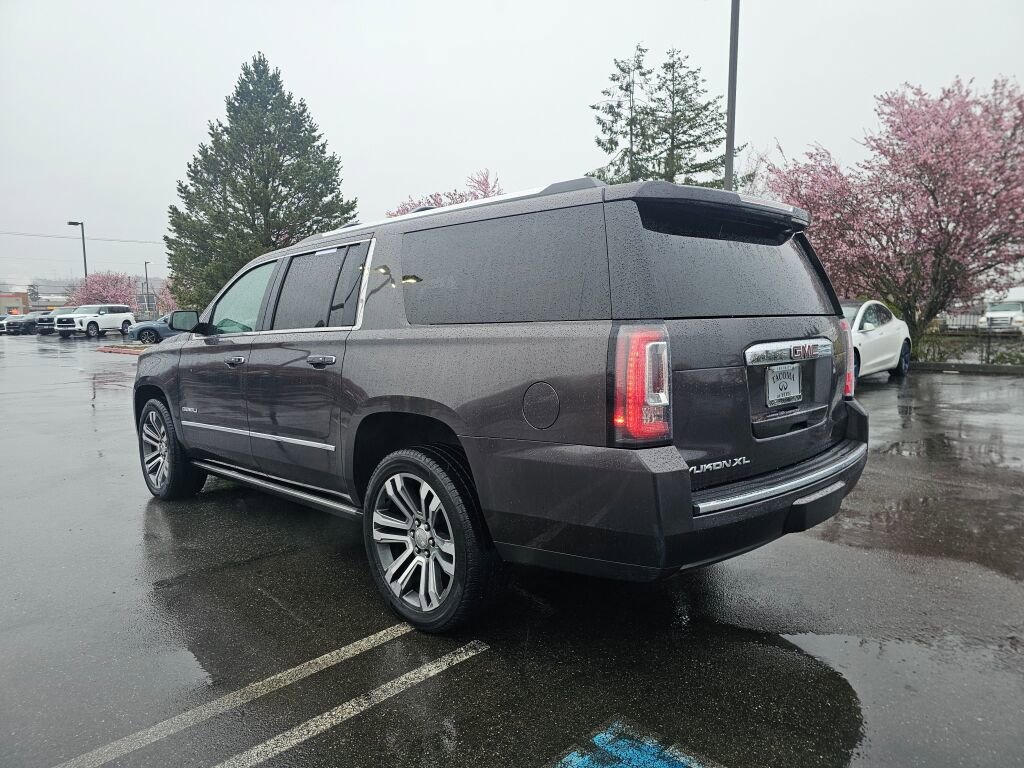 Used 2018 GMC Yukon XL Denali w/ Denali Ultimate Package image 5
