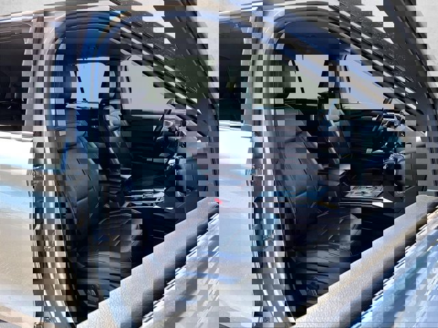 Used 2024 Ford Explorer Limited image 9