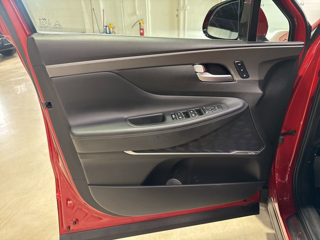Used 2019 Hyundai Santa Fe AWD w/ Cargo Package image 31
