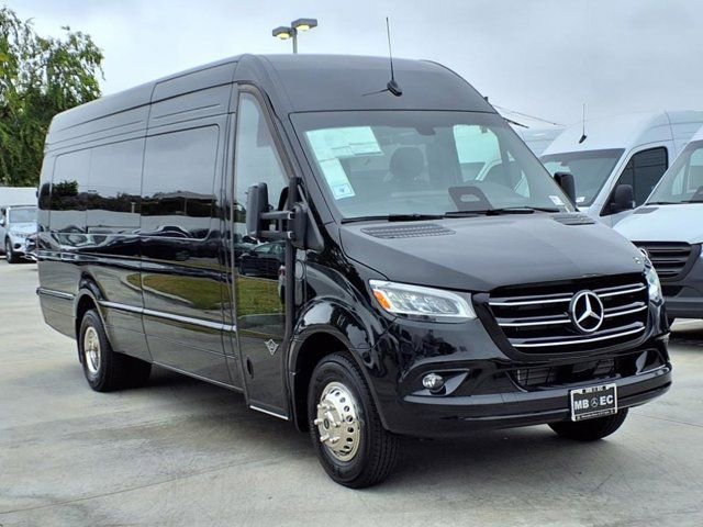 New 2025 Mercedes-Benz Sprinter 3500 image 23