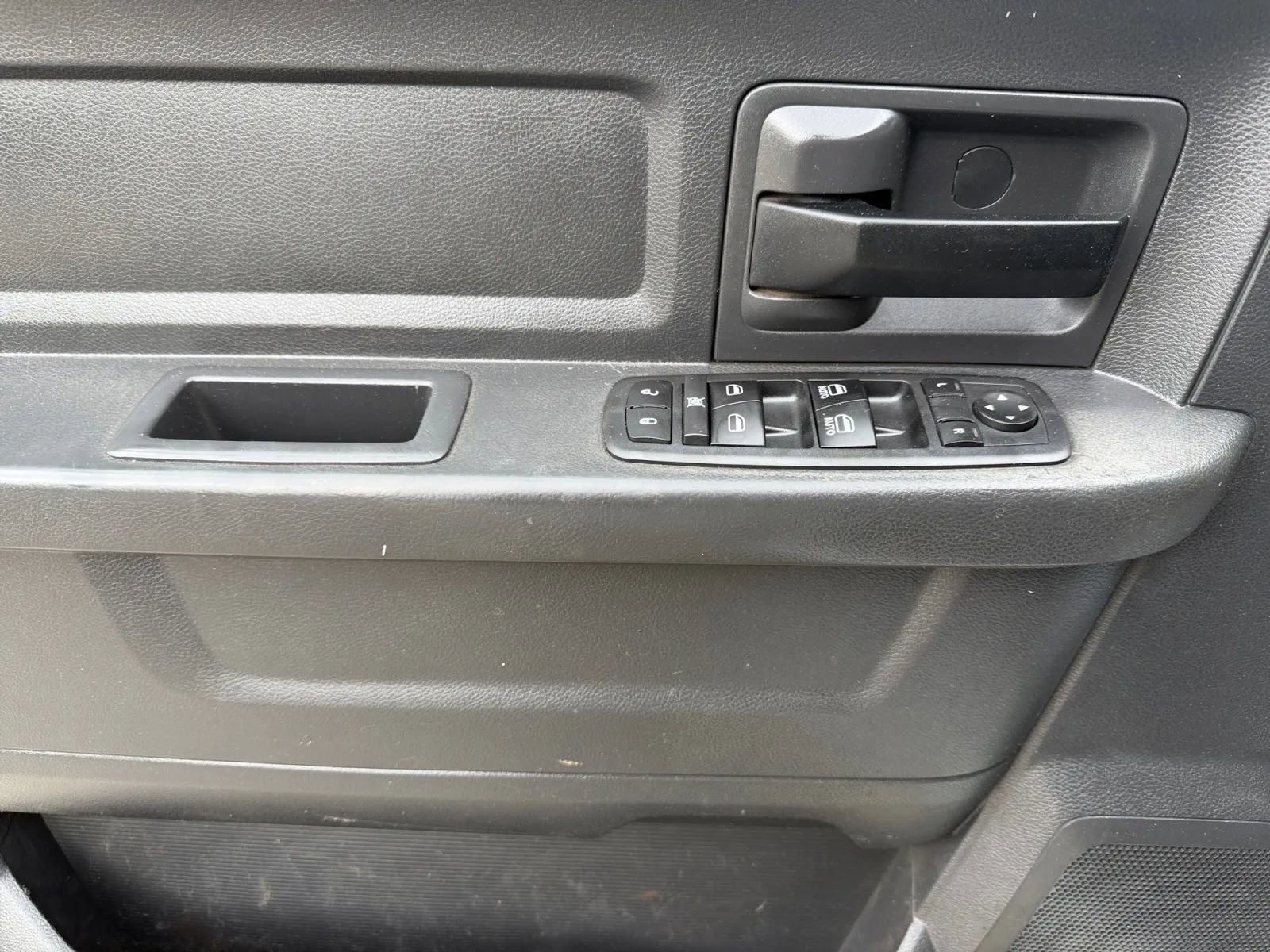 Used 2011 RAM 1500 ST w/ ST Popular Equipment Group RWD image 16