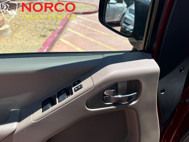 Used 2017 Nissan Frontier SV RWD image 14