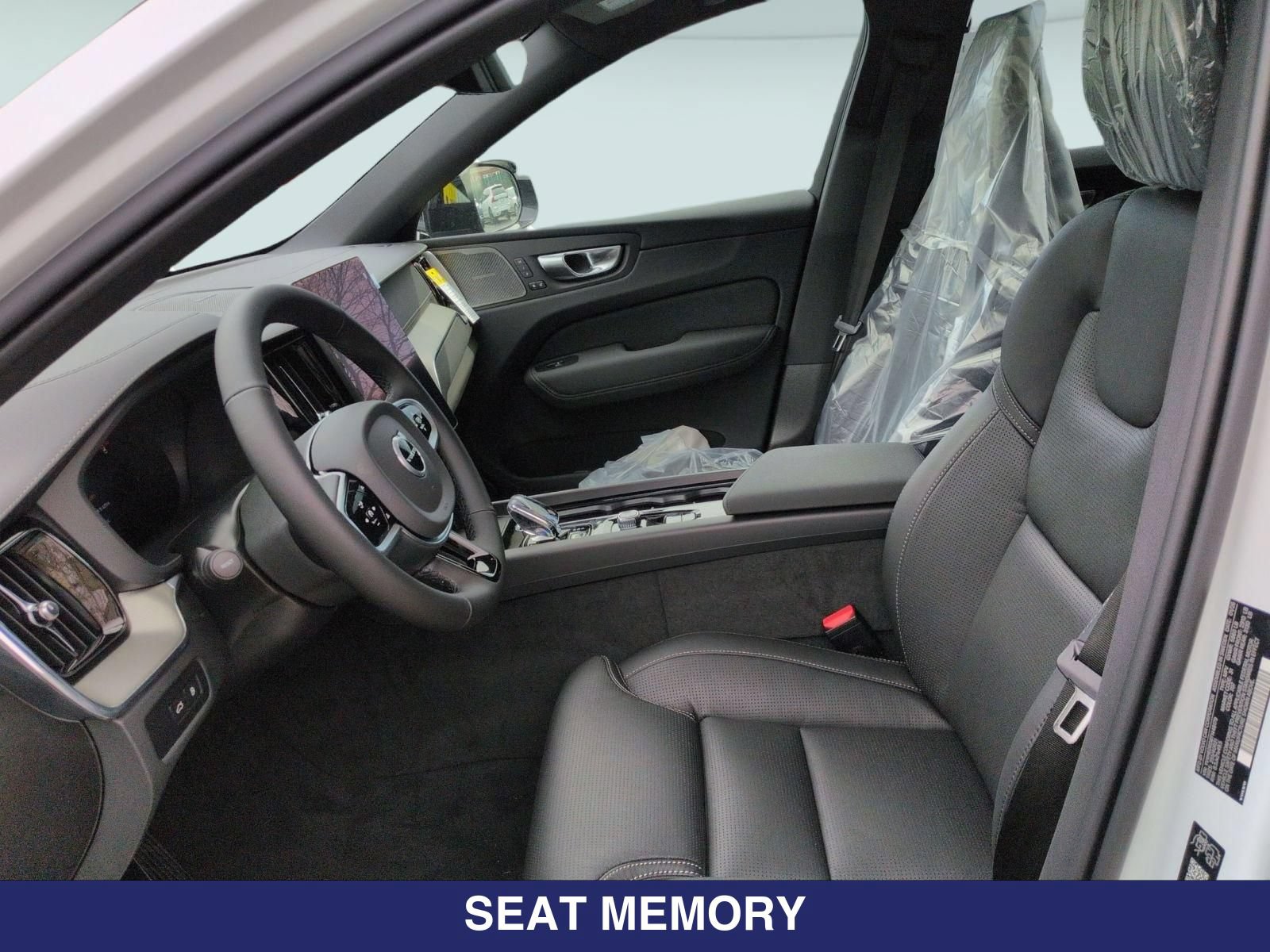 New 2026 Volvo XC60 T8 Ultra w/ Protection Package Premier AWD/4WD image 10