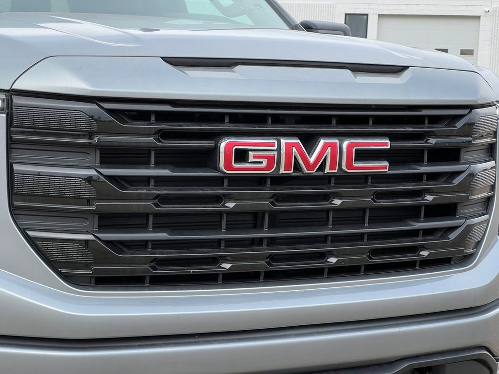 New 2026 GMC Sierra 1500 Elevation image 39