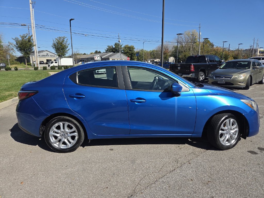 Used 2016 Scion iA FWD image 25
