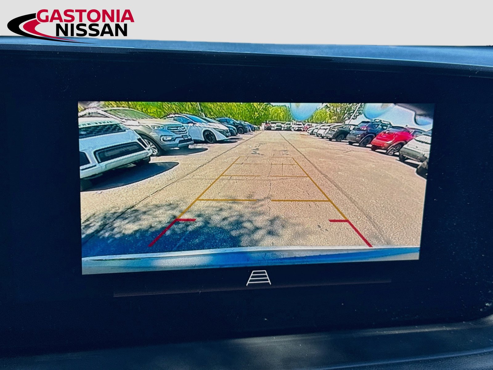 Used 2025 Buick Encore GX Preferred AWD/4WD image 17