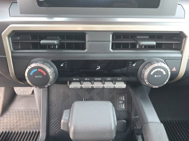 Certified 2024 Toyota Tacoma TRD Off-Road image 22