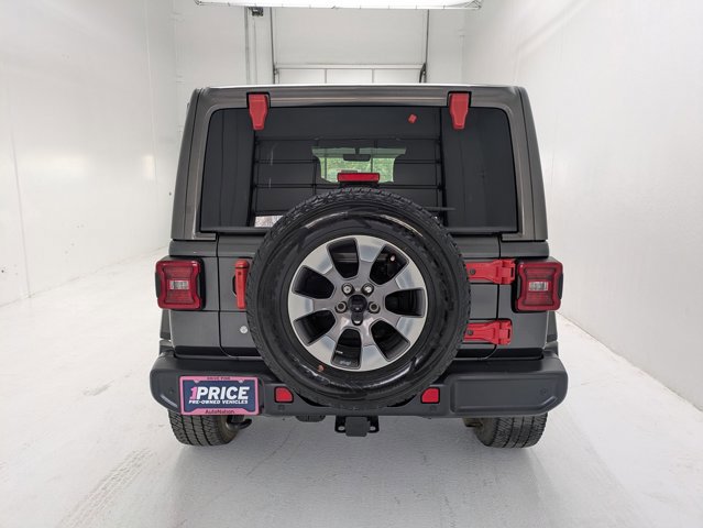 Used 2018 Jeep Wrangler Unlimited Sahara image 6