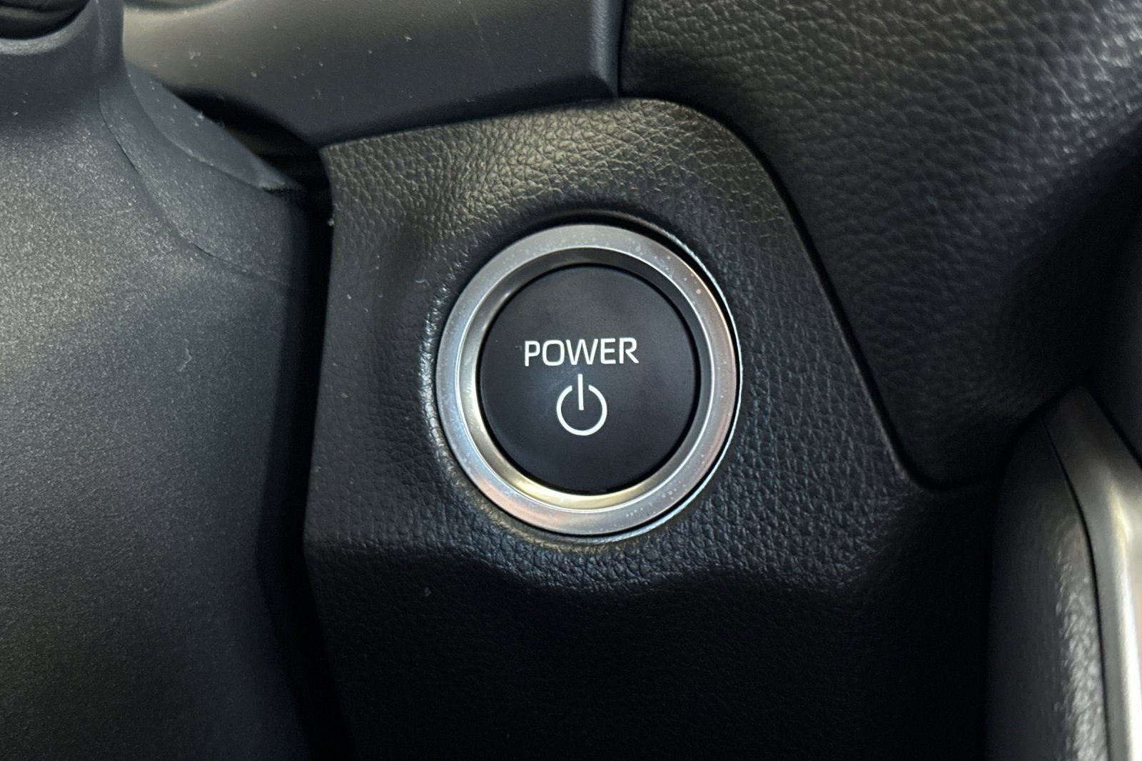 Certified 2025 Toyota RAV4 SE w/ Weather & Moonroof Package image 26