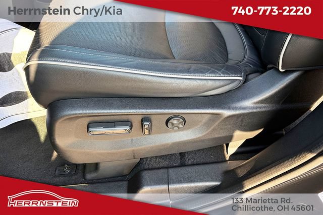 Used 2023 Honda Odyssey Elite image 17