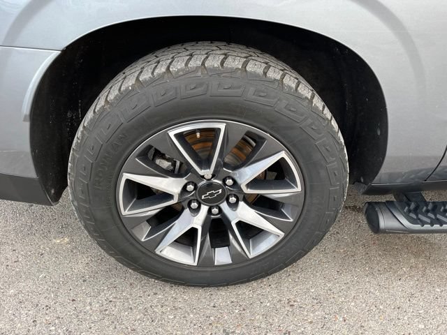 Used 2022 Chevrolet Suburban Z71 w/ Off-Road Capability Package AWD/4WD image 23