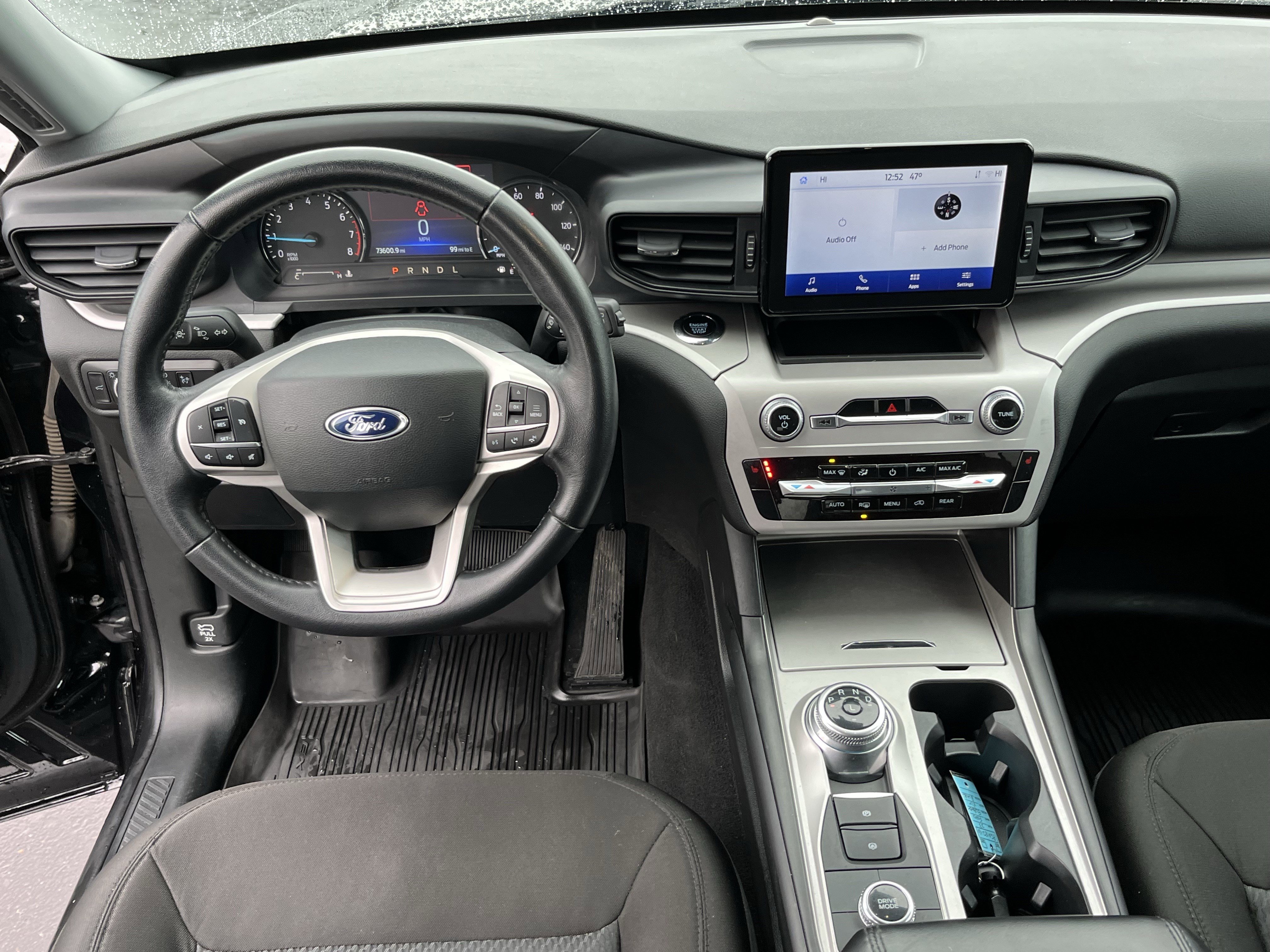 Used 2023 Ford Explorer XLT image 11