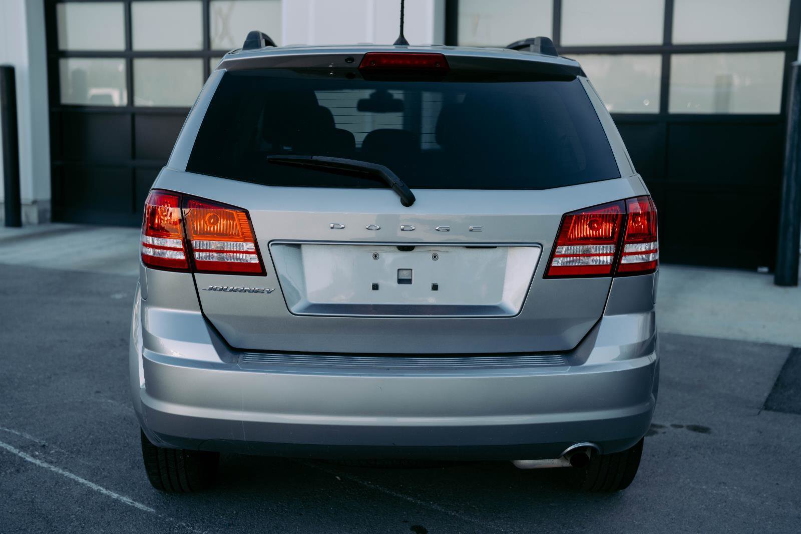 Used 2019 Dodge Journey SE image 6