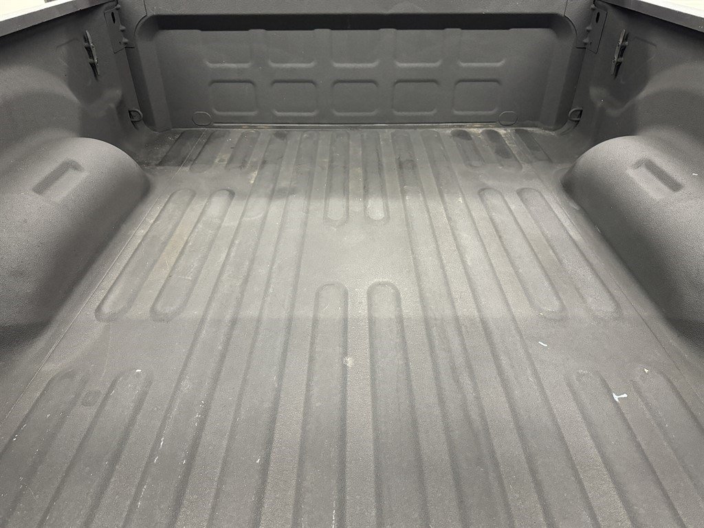 Used 2019 RAM 2500 Laramie AWD/4WD image 11