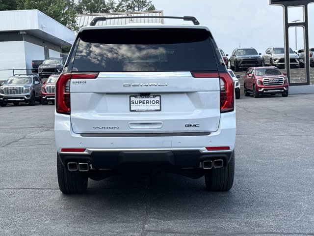 New 2026 GMC Yukon Denali w/ Denali Reserve Package AWD/4WD image 4