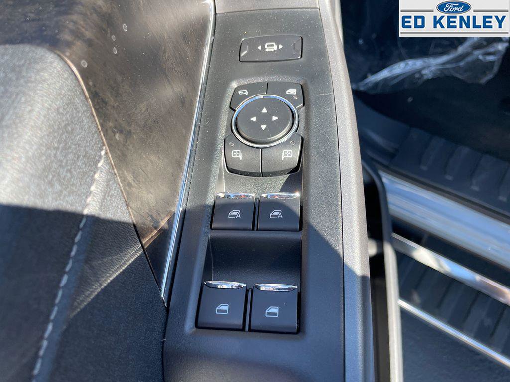 New 2026 Ford F350 Lariat image 26