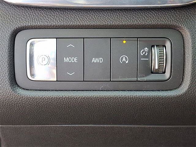 Used 2024 GMC Acadia Denali w/ LPO, Floor Liner Package image 22