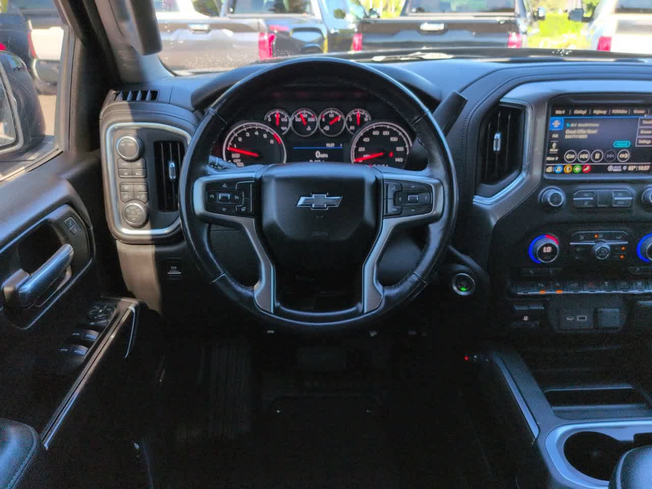Used 2022 Chevrolet Silverado 1500 RST w/ Redline Edition AWD/4WD image 15
