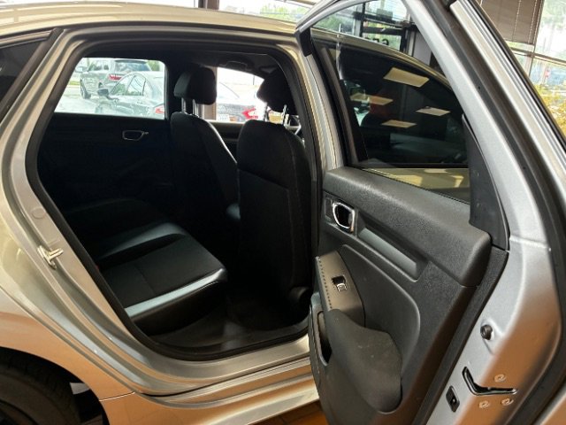 Used 2025 Honda Civic Sport image 32