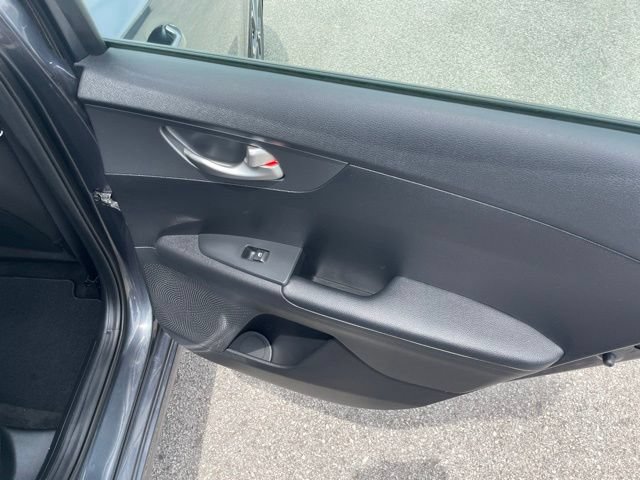 Used 2021 Kia Forte LXS FWD image 46