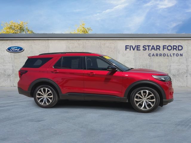 Used 2025 Ford Explorer ST-Line w/ Premium Package RWD image 9