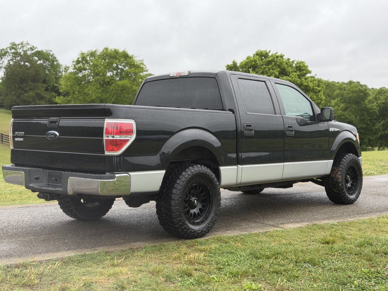 Used 2010 Ford F150 XLT RWD image 25
