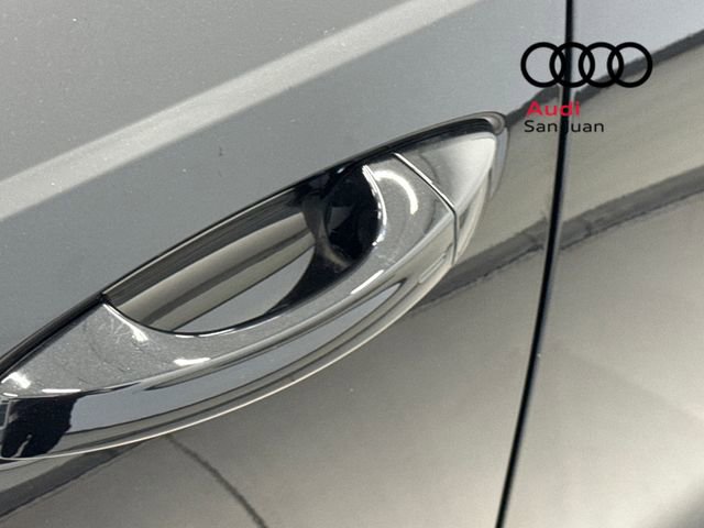 Used 2025 Audi Q3 2.0T Premium w/ Convenience Package image 11