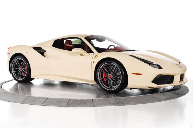Used 2018 Ferrari 488 Spider RWD image 14