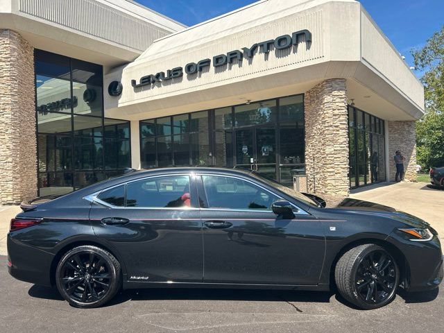 Used 2022 Lexus ES 300h F Sport w/ Accessory Package 2 FWD image 8