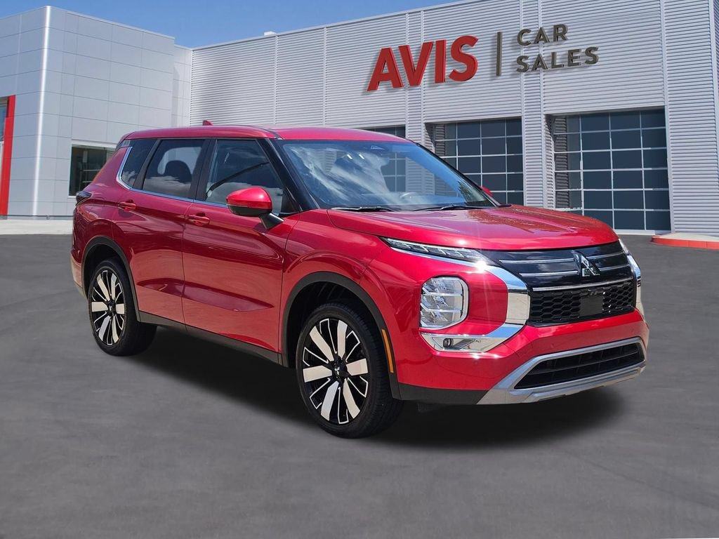Used 2025 Mitsubishi Outlander SE FWD image 9