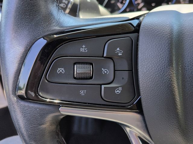 Used 2023 Buick Enclave Avenir w/ Avenir Technology Package FWD image 21