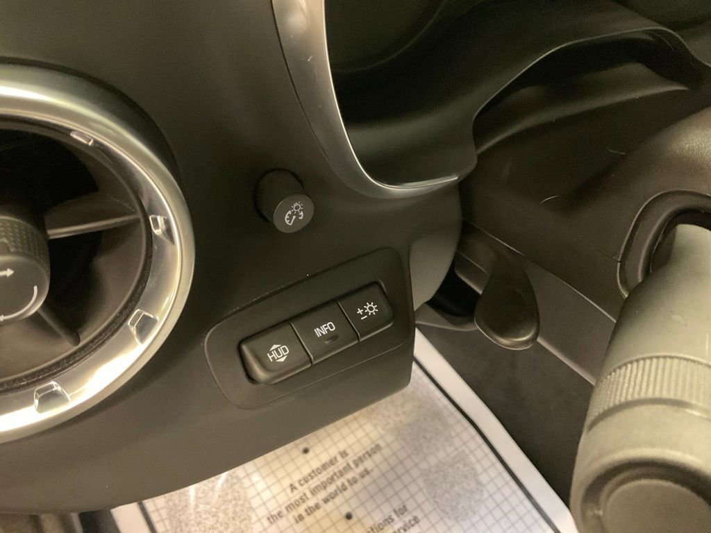 Used 2016 Chevrolet Camaro SS RWD image 20