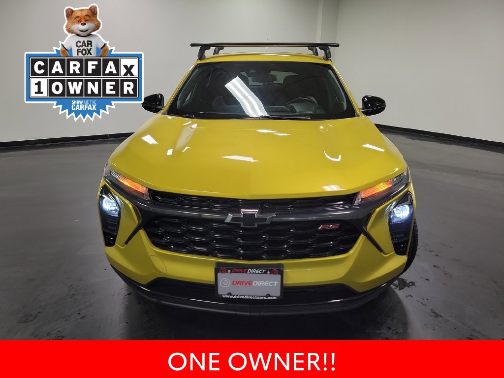 Used 2024 Chevrolet Trax RS w/ Driver Confidence Package FWD image 3
