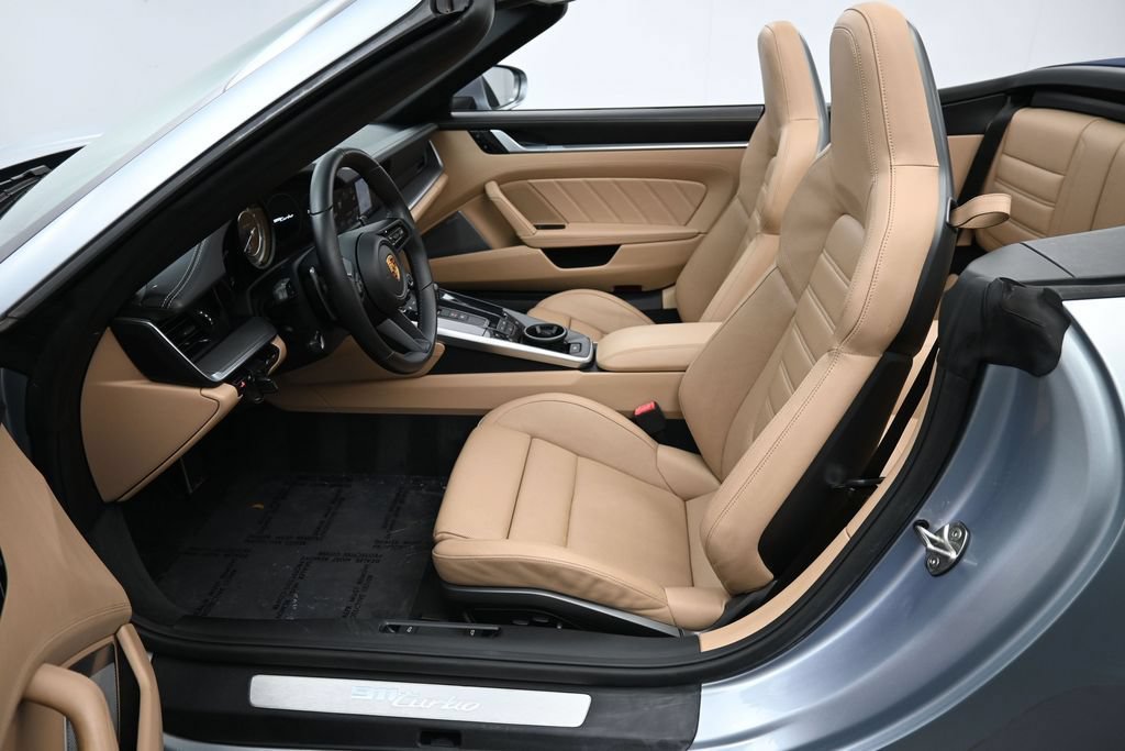 Certified 2021 Porsche 911 Turbo AWD/4WD image 7