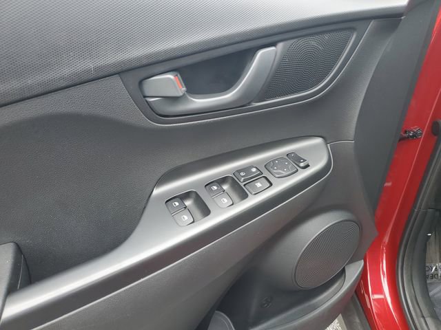 Certified 2023 Hyundai Kona SE image 10