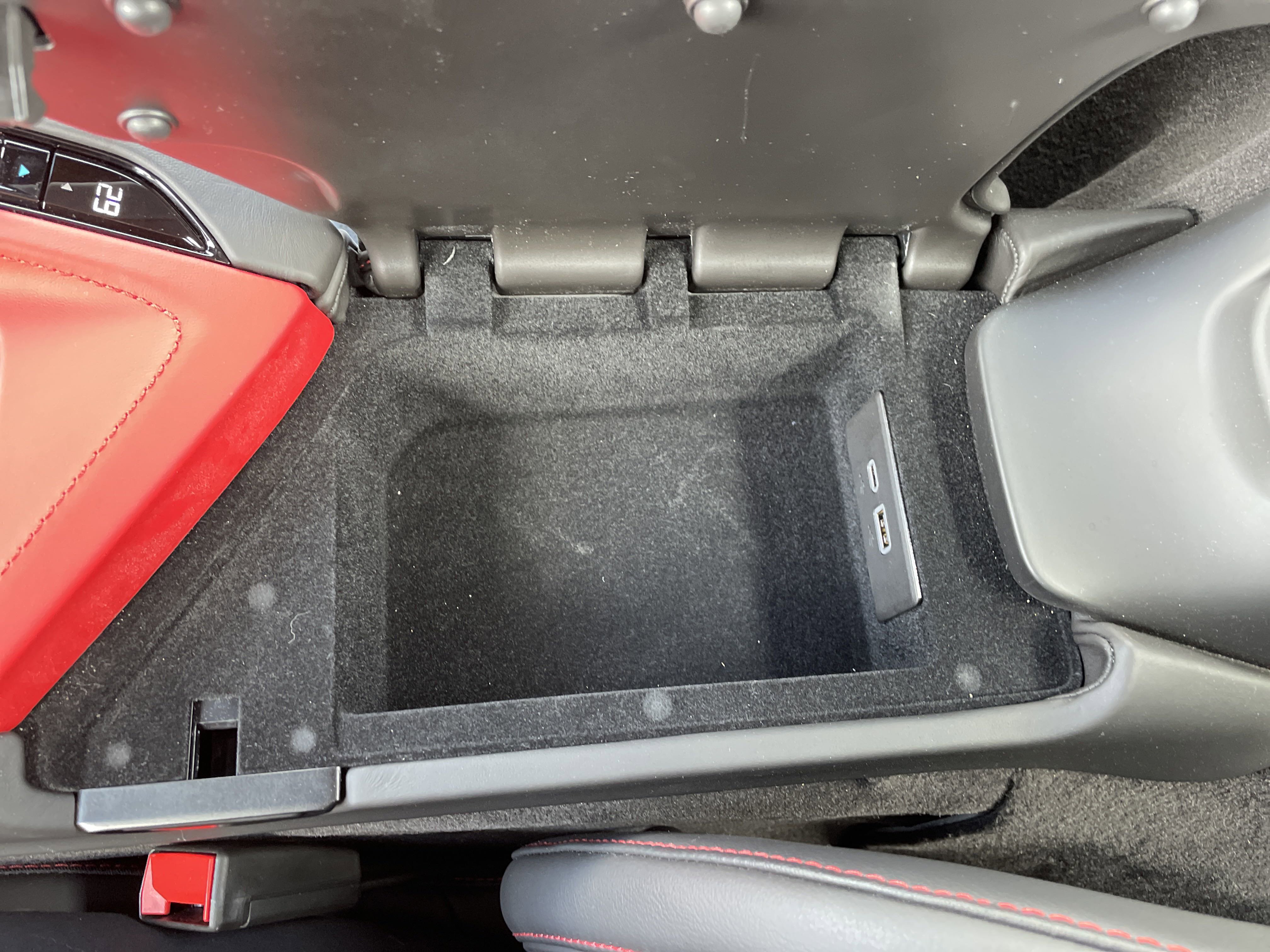 Used 2025 Chevrolet Corvette E-Ray w/ LPO, Roadside Safety Package image 32