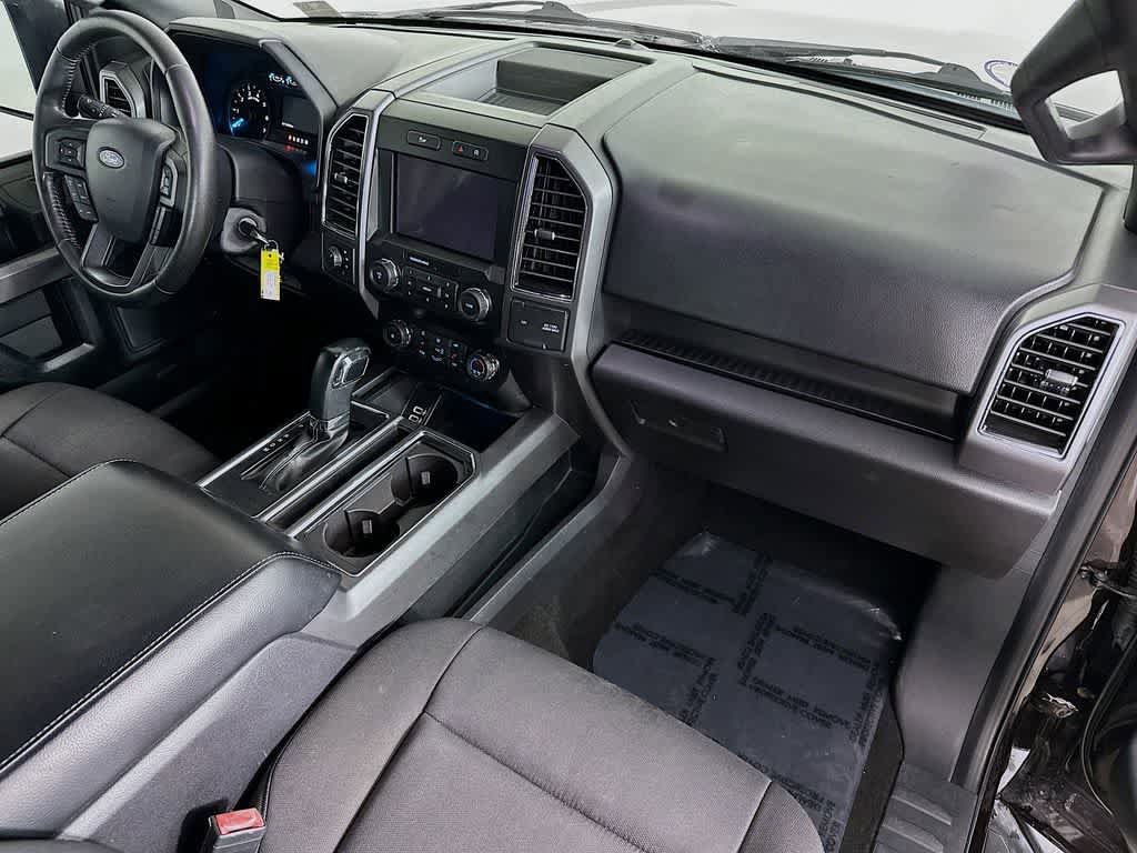 Used 2019 Ford F150 XLT w/ Equipment Group 302A Luxury AWD/4WD image 32