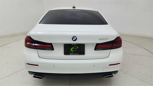 Used 2021 BMW 530i w/ Premium Package image 5