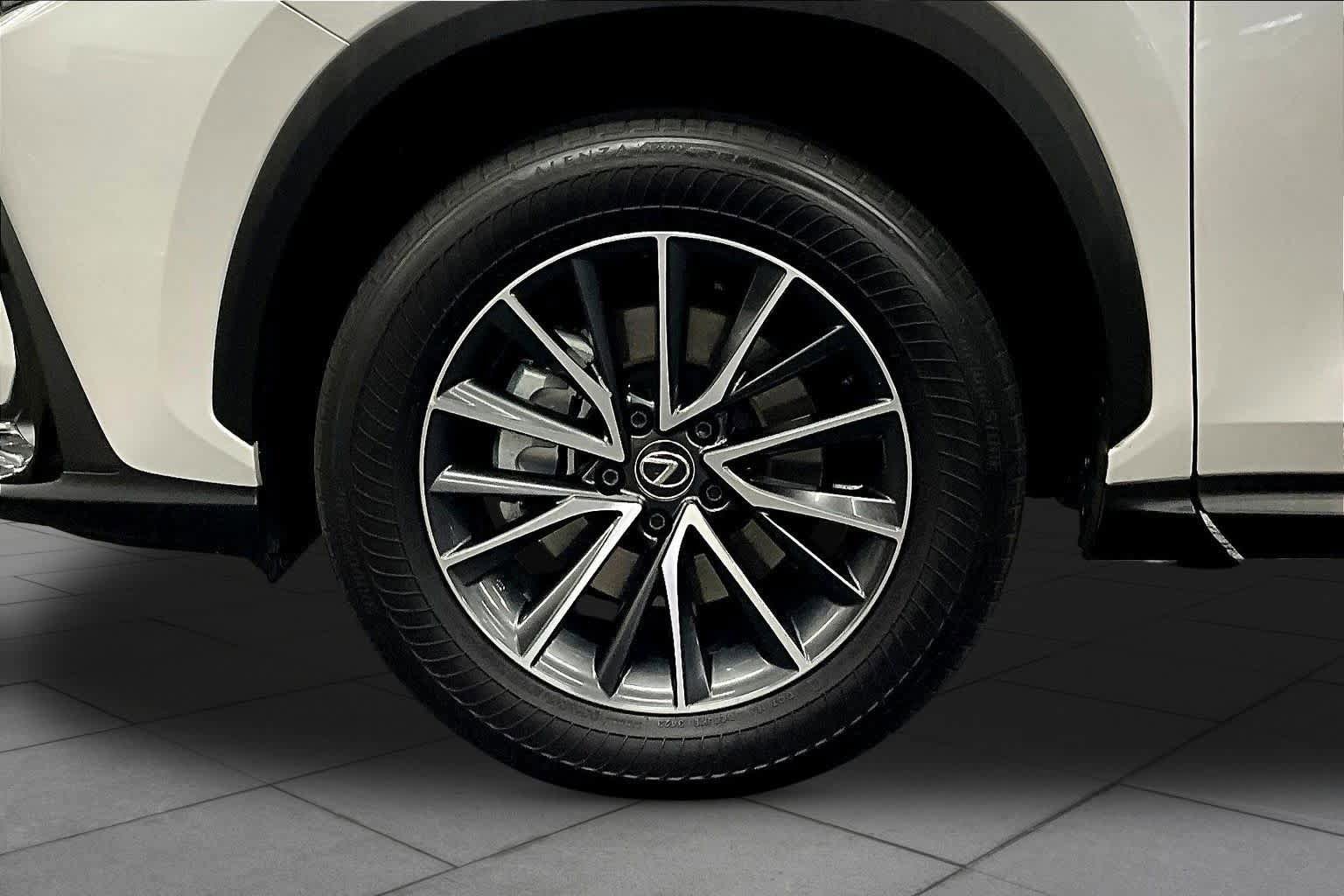 Used 2024 Lexus NX 350 AWD w/ Vision Package image 10