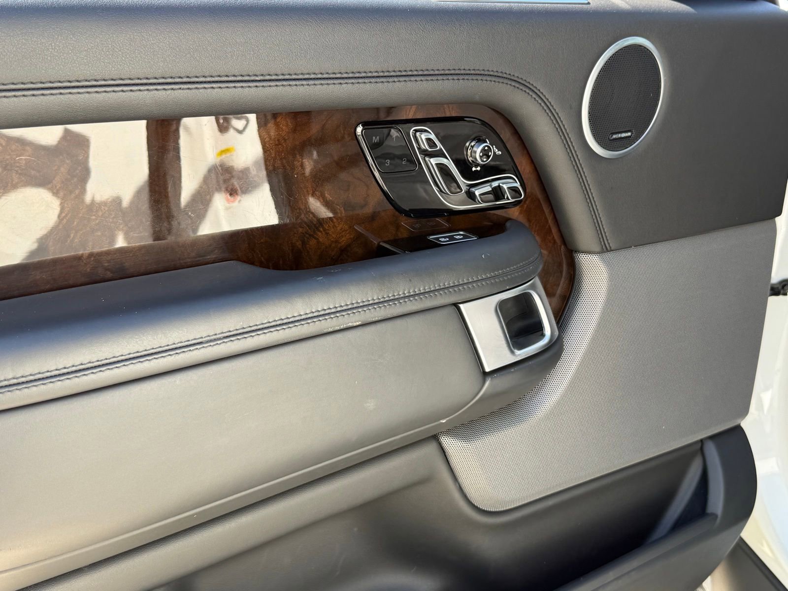 Used 2021 Land Rover Range Rover Westminster Edition image 24