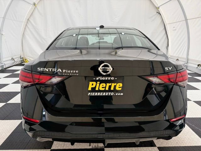 Used 2023 Nissan Sentra SV image 3