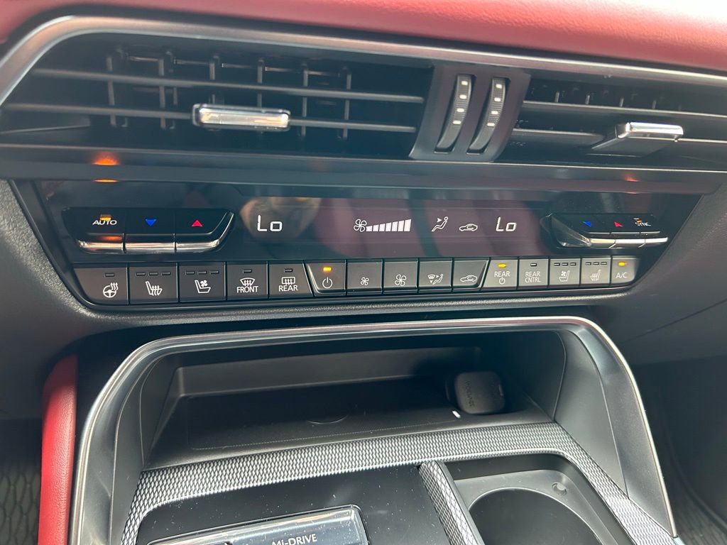 Used 2025 MAZDA CX-70 Plug-In Hybrid w/ Premium Plus image 26