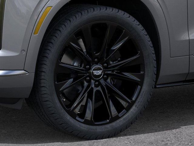 New 2026 Cadillac Vistiq Platinum w/ LPO, Floor Liner Package image 9