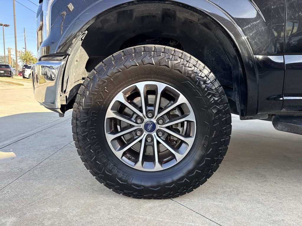 Used 2017 Ford F150 Lariat w/ Equipment Group 502A Luxury image 6