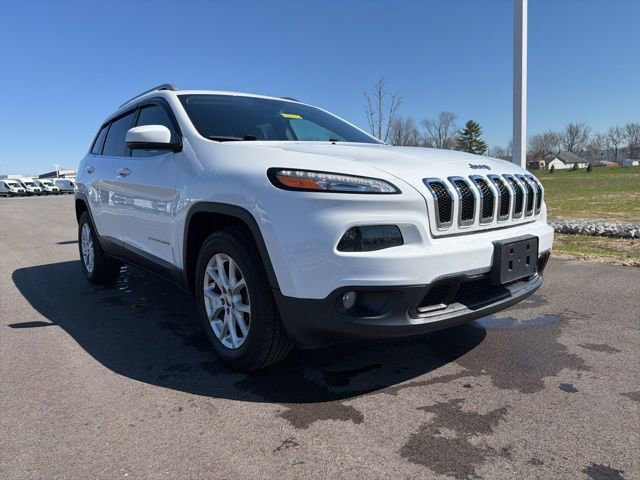 Used 2017 Jeep Cherokee Latitude w/ True North Edition AWD/4WD 360° Tour