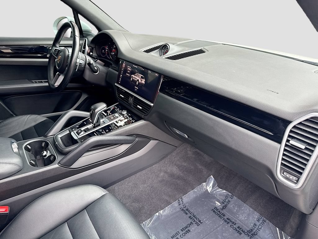 Certified 2021 Porsche Cayenne AWD/4WD image 27
