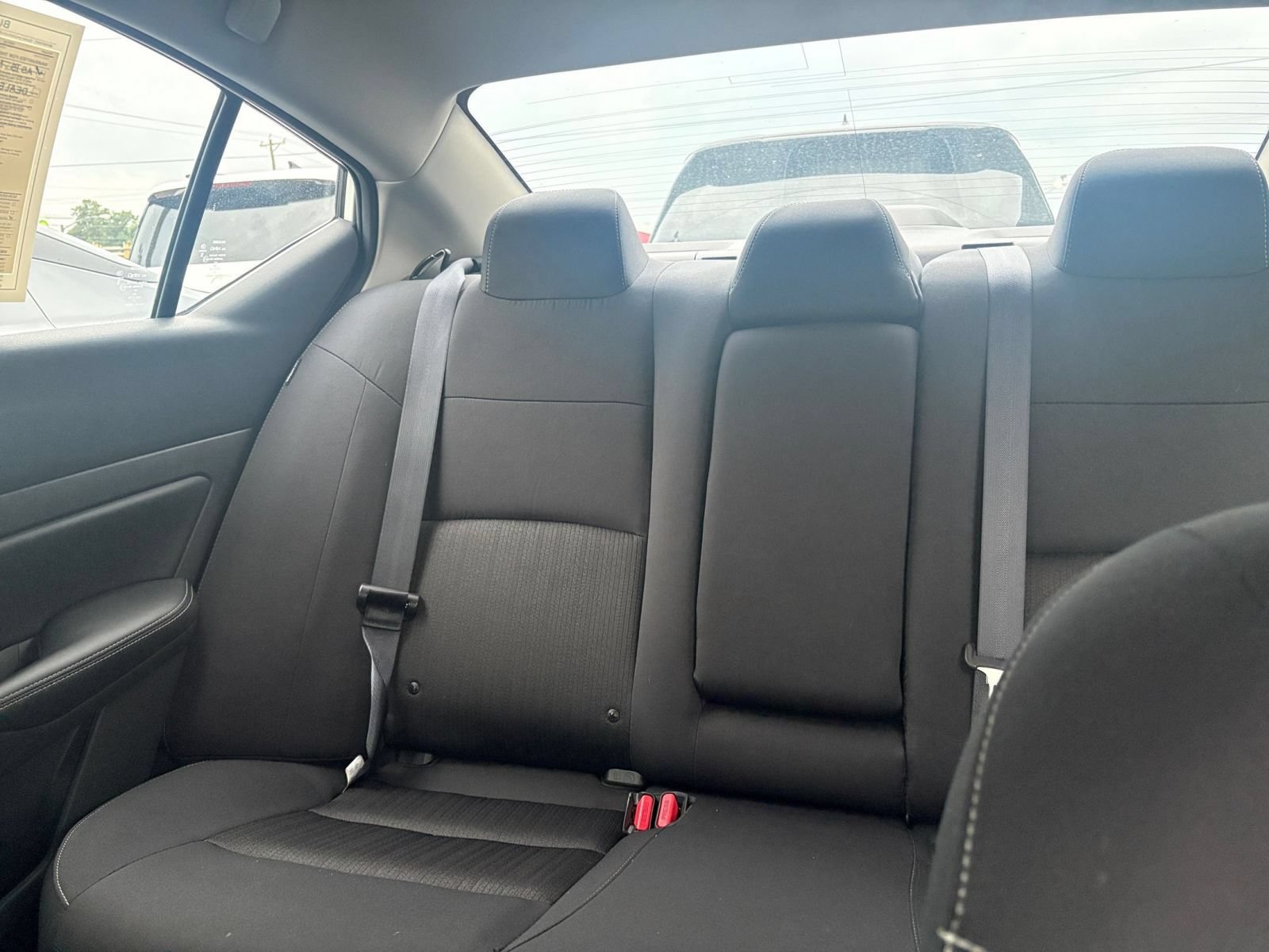 Used 2025 Nissan Altima 2.5 SV FWD image 38
