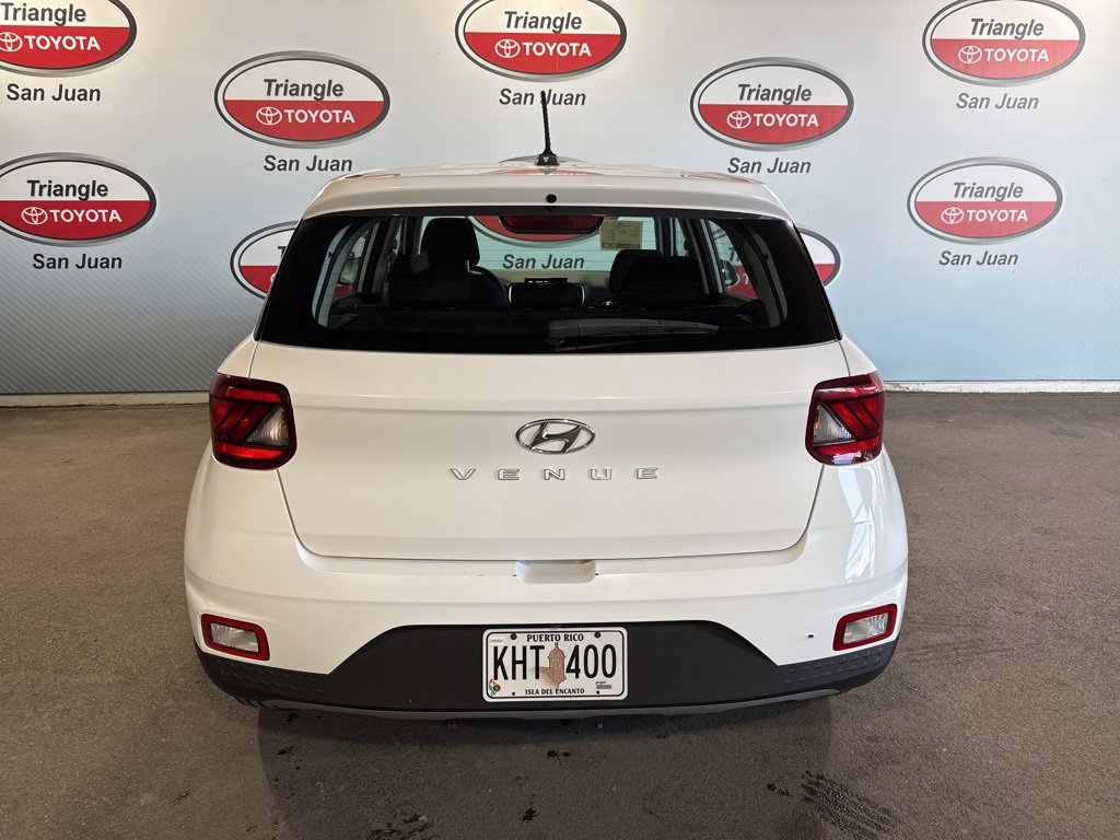 Used 2024 Hyundai Venue SE image 5