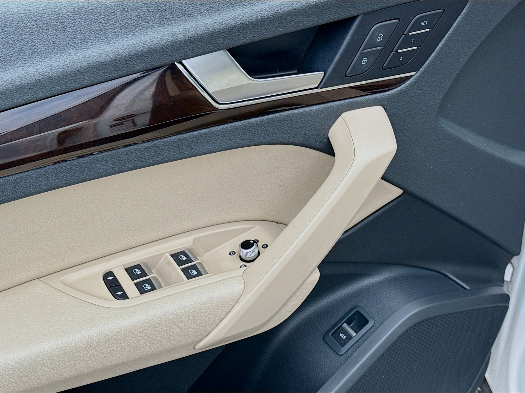 Used 2019 Audi Q5 2.0T Premium w/ Convenience Package image 22