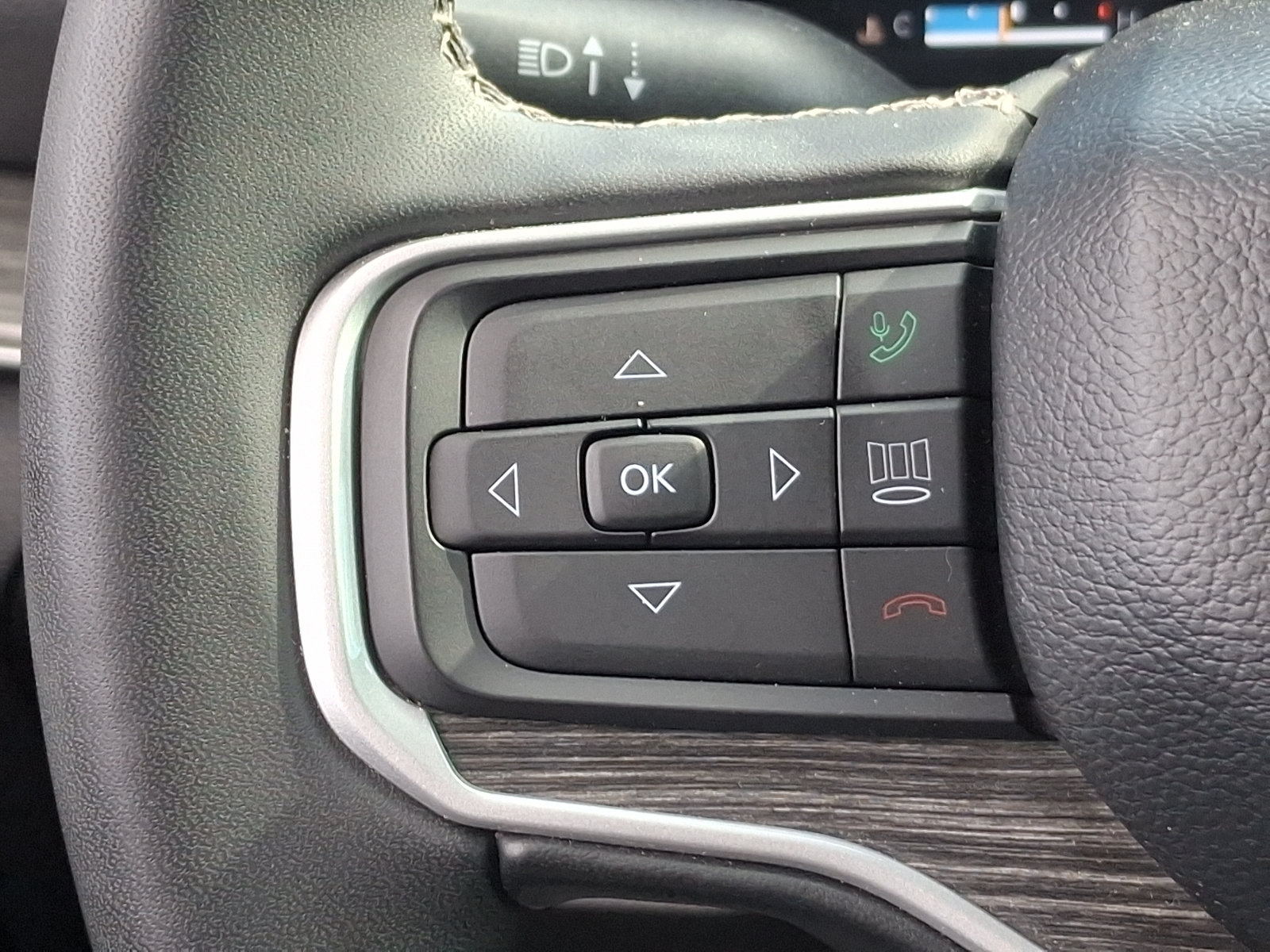 Used 2022 Jeep Wagoneer Series III w/ Flexible Seating Group AWD/4WD image 21
